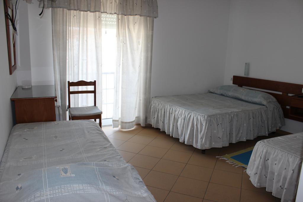 Dom Fernando I Hotel Loule Ruang foto