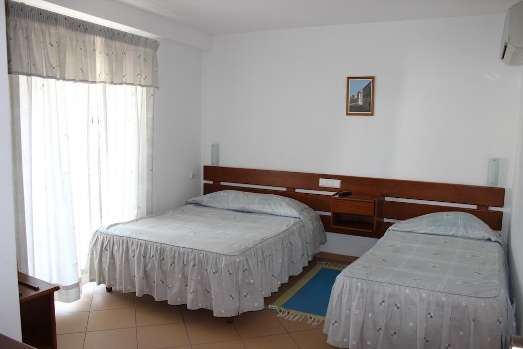 Dom Fernando I Hotel Loule Ruang foto